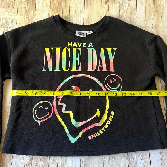 Smiley World Have A Nice Day Sweatshirt - Picture 4 of 8